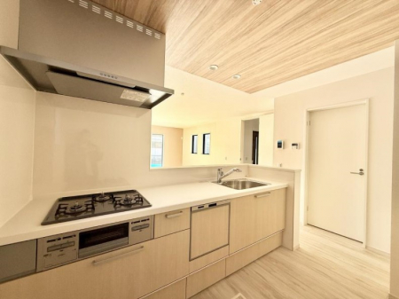 �L�b�`���@�������L���C�ɕЕt���A�g���₷���L�b�`��