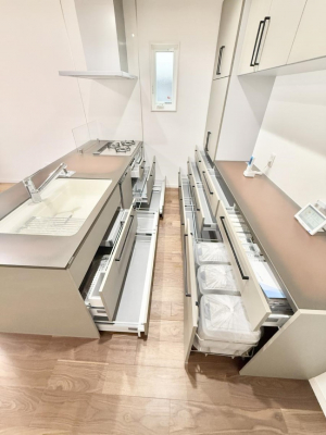 �L�b�`���@�������A�C�f�A�L����A�N���G�C�e�B�u�ȗ������