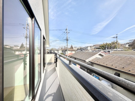 �o���R�j�[�@������ �G�߂̈ڂ낢����������J���I�ȋ�Ԃł�