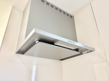 ���̑����ρ@�ݔ����������̏��C����������C��ɗU������A�����I�ɔr�����ł��܂��B