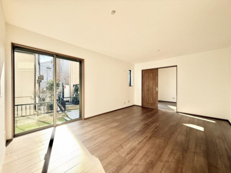 ���r���O�@�������Ƒ��̎��Ԃ��ʂ�A���K�Ŗ��������