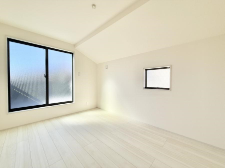 �q�������@�������d����׋��̃X�y�[�X�Ɏg�����ƂŁA�W�����₷���Â��Ȋ��������܂�