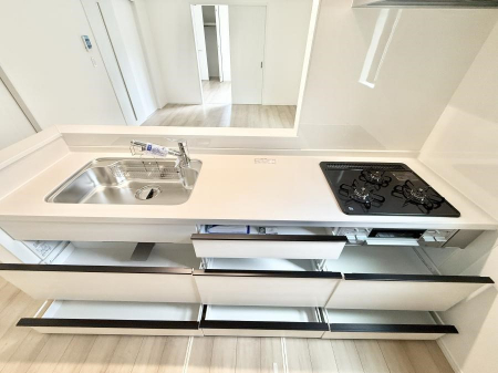 �L�b�`���@�������Ƒ����J��[�߂�A������̂���L�b�`��