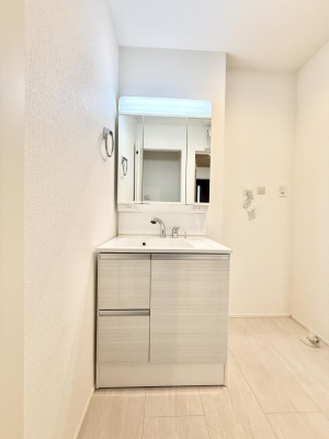 ���ʑ�E���ʏ��@�������Ƒ��݂�Ȃ��g���₷���z�u�ł�