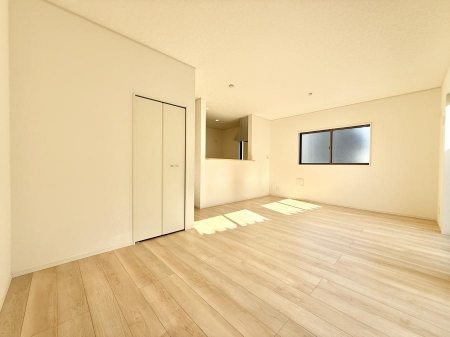 ���r���O�@�������V���v���������ґ�A��؂Ȑl�Ɖ߂����S���قǂ�����