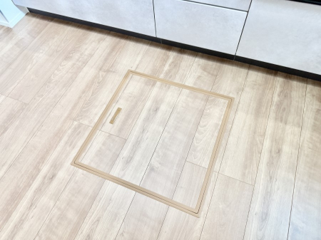 ̑ρ@ݔBꂽ[Xy[XŉƑŜXbL