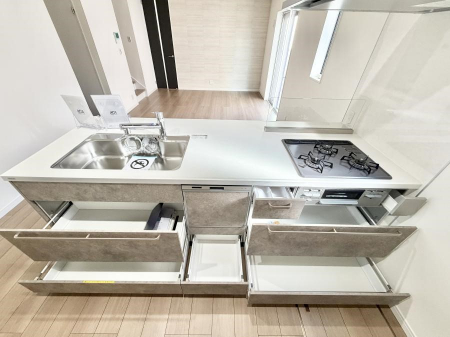 �L�b�`���@�������Ƒ����J��[�߂�A������̂���L�b�`��