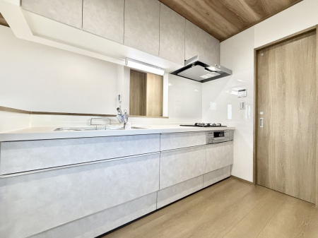 �L�b�`���@���������y���݂ƐH�ׂ�K����͂���L�b�`��