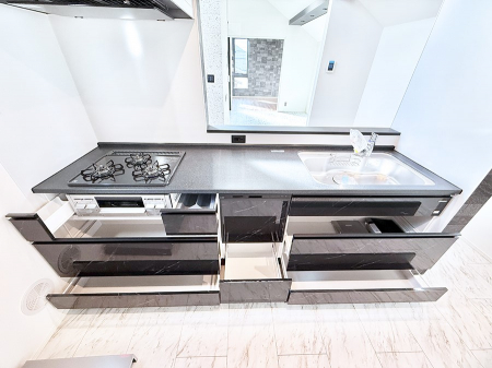 �L�b�`���@�������A�C�f�A�L����A�N���G�C�e�B�u�ȗ������