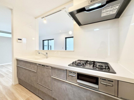 �L�b�`���@�������V���v���ŋ@�\�I�A�����g���₷���L�b�`��