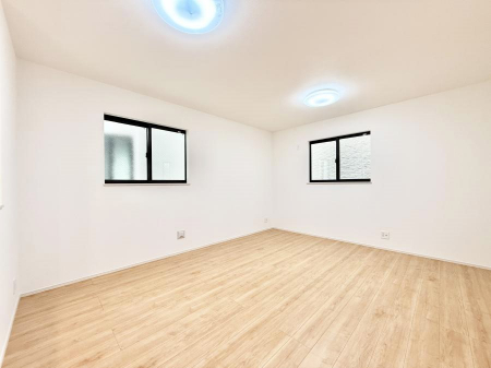 ���r���O�@����