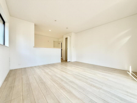 ���r���O�@���������R�Ɖ�b�����܂��A�S�n�悢�ЂƂƂ�