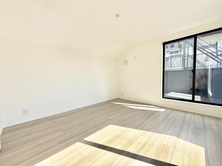 �q�������@�������v���C�x�[�g��ԂƂ��ĐÂ��ŗ�������������񋟂��Ă���܂�