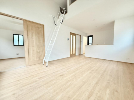 ���r���O�@�������S���������ꏊ�A�������߂����郊�r���O