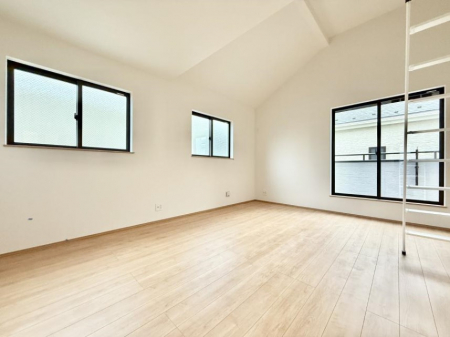 ���r���O�@�������V���v���������ґ�A��؂Ȑl�Ɖ߂����S���قǂ�����