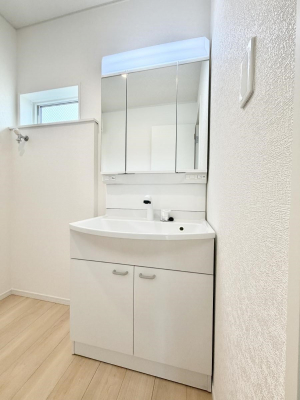 ���ʑ�E���ʏ��@�������Ƒ��݂�Ȃ��g���₷���z�u�ł�