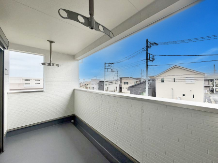 �o���R�j�[�@������ ���R��g�߂Ɋ�����A�J���I�ȃo���R�j�[