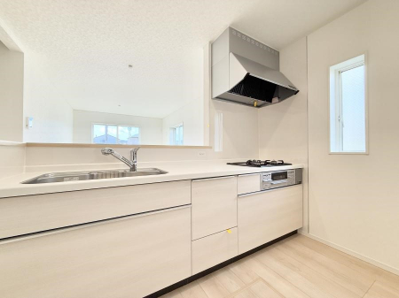 �L�b�`���@���������y���݂ƐH�ׂ�K����͂���L�b�`��