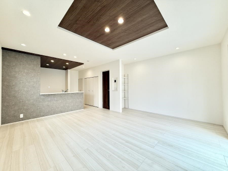 ���̑����ρ@�������Ƒ��̏Ί炪���ӂ��A���났�̋��