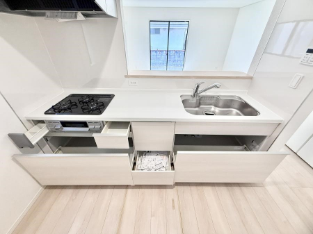 �L�b�`���@�������A�C�f�A�L����A�N���G�C�e�B�u�ȗ������