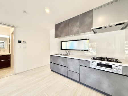 �L�b�`���@�������V���v���Ŕ������S�n�悢���Ԃ𐶂ރL�b�`�����