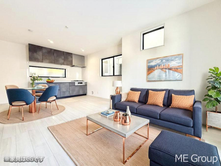 ���r���O�@���������R�Ɖ�b�����܂��A�S�n�悢�ЂƂƂ�