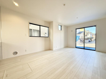 ���r���O�@���������C�ɓ���̏ꏊ�ŁA�̂�т�Ƃ������Ԃ�