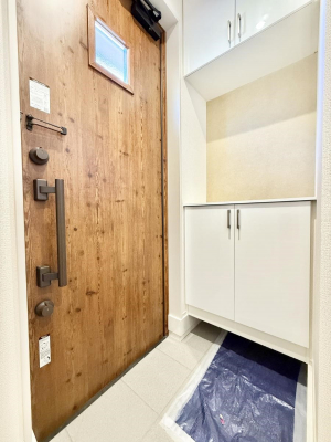 ���ց@������ �V���v���Ŕ������A���K�ȕ�炵�̓����