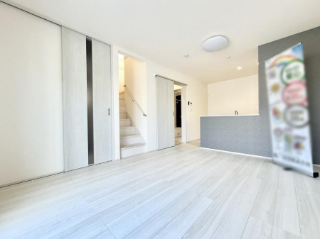 ���r���O�@���������났�ƏΊ炪�W�܂�A�S���܂郊�r���O