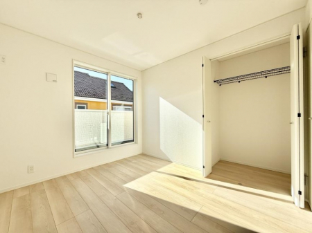 �Q���@���������̔z�u��ʋC���̗ǂ��݌v�ŕ����̋�C�������炸�A��ɐV�N�ȋ�C������܂�