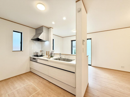 �L�b�`���@�������A�C�f�A�L����A�N���G�C�e�B�u�ȗ������