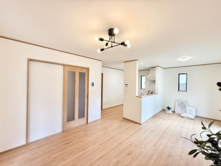 ���r���O�@�����������������Ɠ��ʂɂ���A�e���̋��