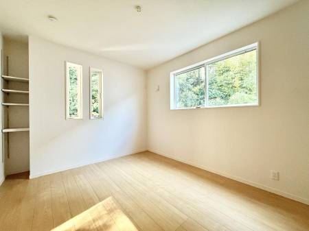 ���̑����ρ@�����������������F�����̂������ŉ��₩�Ȏ��Ԃ��y���߂܂�