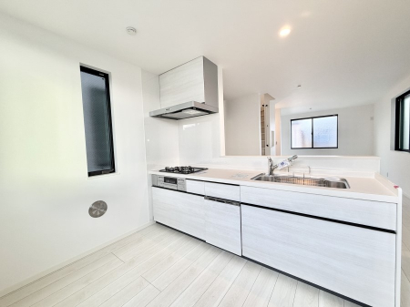 �L�b�`���@�������L���C�ɕЕt���A�g���₷���L�b�`��