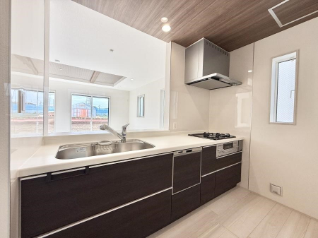 �L�b�`���@�������V���v���ŋ@�\�I�A�����g���₷���L�b�`��