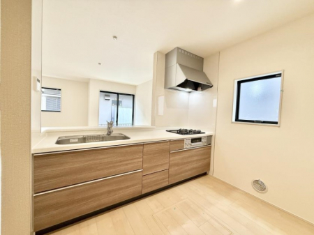 �L�b�`���@���������y���݂ƐH�ׂ�K����͂���L�b�`��