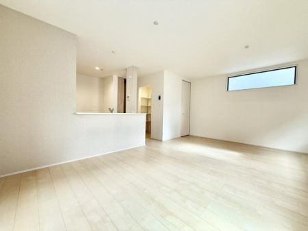 ���r���O�@���������났�ƏΊ炪�W�܂�A�S���܂郊�r���O