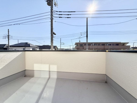 �o���R�j�[�@������ �G�߂̈ڂ낢����������J���I�ȋ�Ԃł�