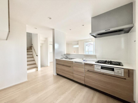 �L�b�`���@�������V���v���Ŕ������S�n�悢���Ԃ𐶂ރL�b�`�����