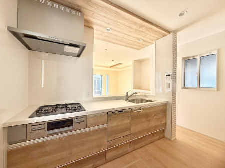 �L�b�`���@�����������������Ԃ����܂��A�Ί炠�ӂ��L�b�`��