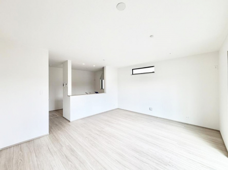 ���r���O�@���������났�ƏΊ炪�W�܂�A�S���܂郊�r���O