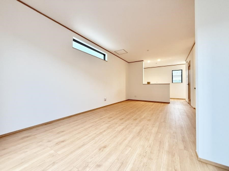 ���r���O�@���������R�Ɖ�b�����܂��A�S�n�悢�ЂƂƂ�