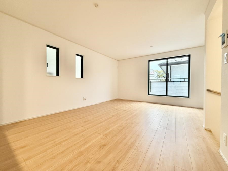 ���r���O�@���������났�ƏΊ炪�W�܂�A�S���܂郊�r���O