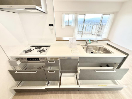 �L�b�`���@�������A�C�f�A�L����A�N���G�C�e�B�u�ȗ������