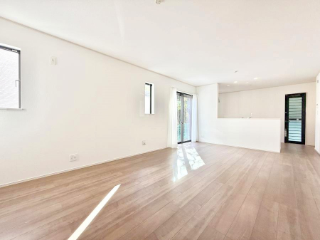 ���r���O�@�������V���v���������ґ�A��؂Ȑl�Ɖ߂����S���قǂ�����