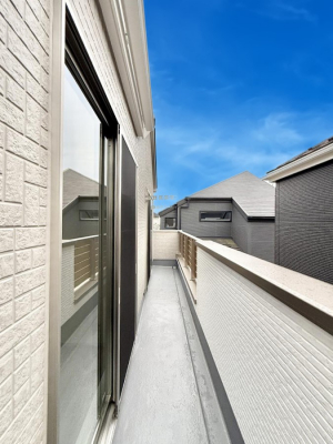 ���̑����ρ@�ݔ����킴�킴�V�����[�����̃��o�[�܂Ŏ��L�΂��K�v���Ȃ��A�ȒP�Ɏ~���ł���