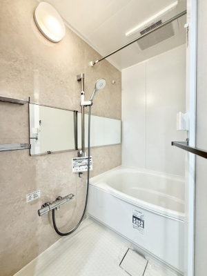 �����@�������������A������芰����o�X���[��