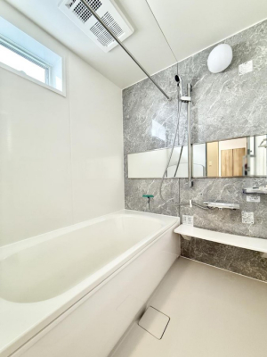 �����@����������̔�������A�S����������Ԃł�