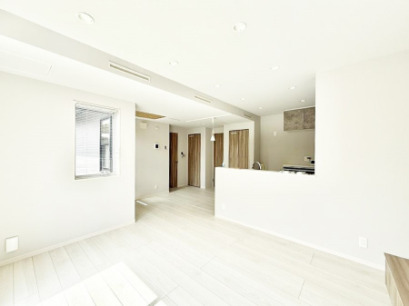 ���r���O�@�������V���v���������ґ�A��؂Ȑl�Ɖ߂����S���قǂ�����