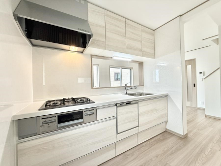 �L�b�`���@�������Ƒ����J��[�߂�A������̂���L�b�`��